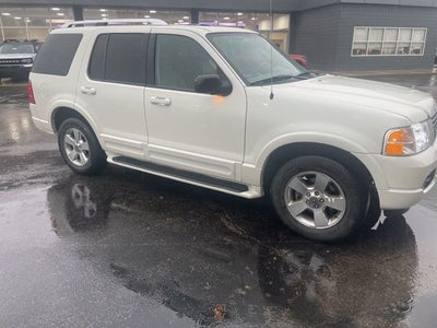 2003 Ford Explorer Limited 114 WB