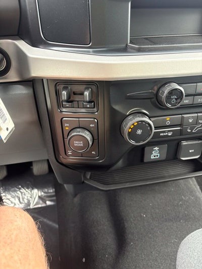 2027 Ford F-250 XLT