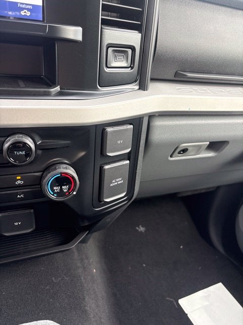 2027 Ford F-250 XLT