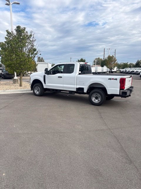 2027 Ford F-250 XL