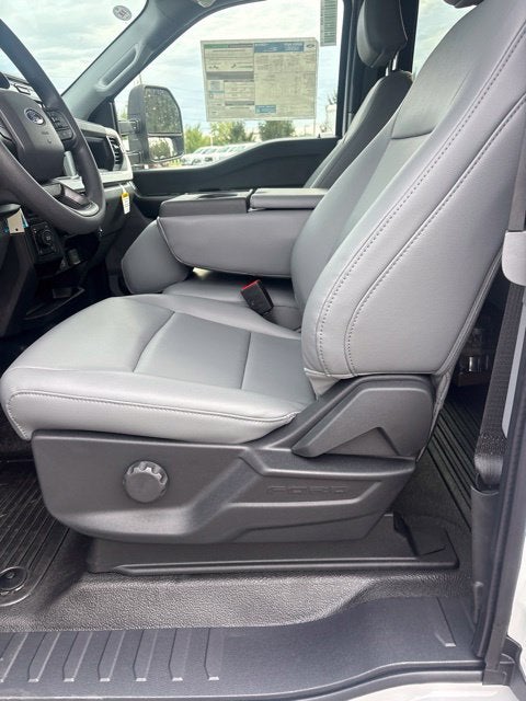 2027 Ford F-250 XL