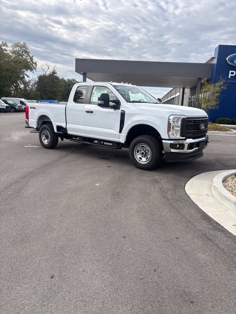 2027 Ford F-250 XL