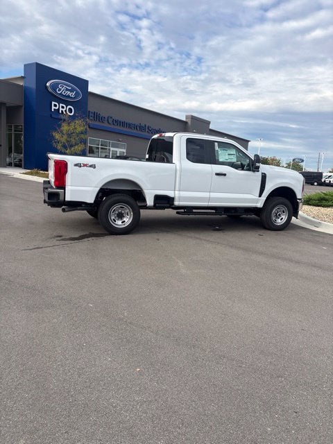 2027 Ford F-250 XL