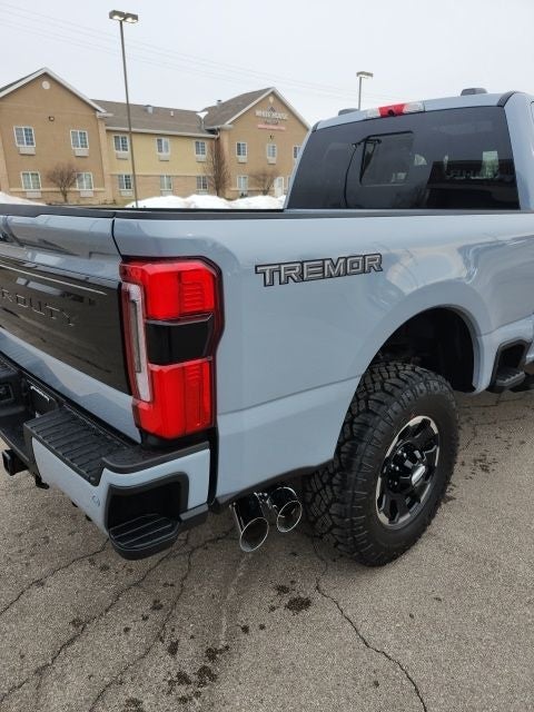 2026 Ford F-250 Platinum