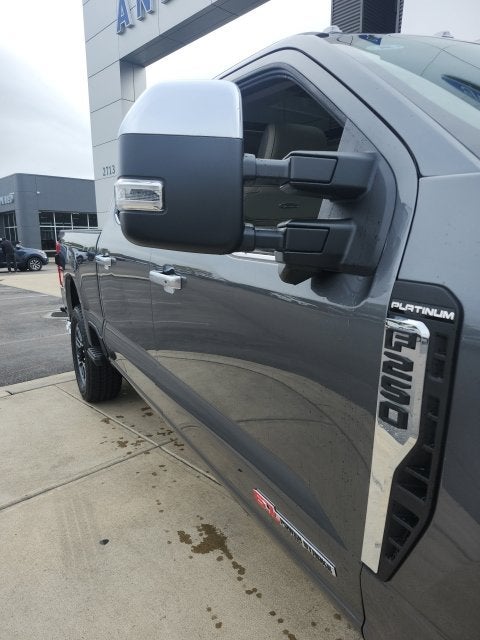 2027 Ford F-250 Platinum