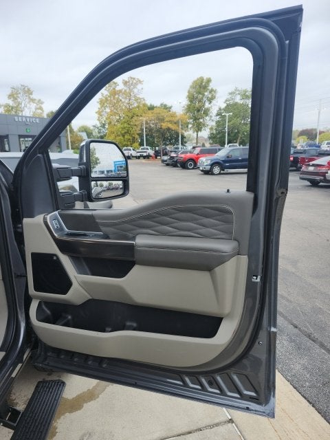 2027 Ford F-250 Platinum