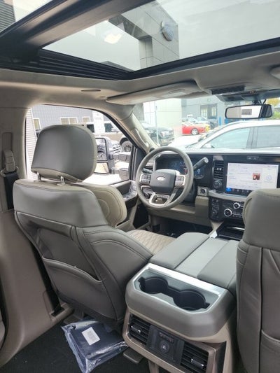 2027 Ford F-250 Platinum