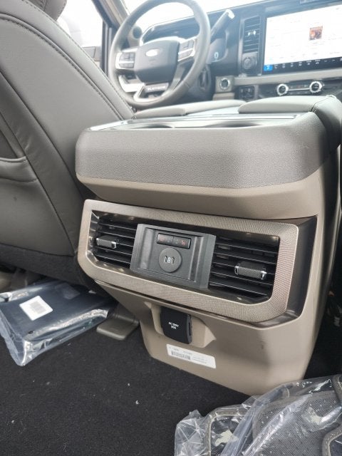 2027 Ford F-250 Platinum