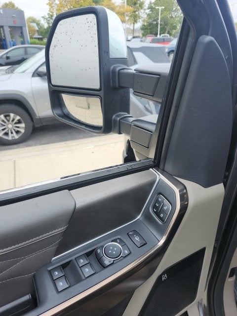 2027 Ford F-250 Platinum