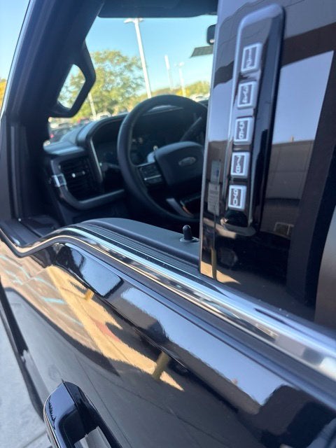 2027 Ford F-250 Platinum
