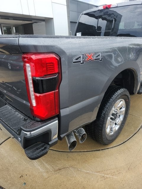 2027 Ford F-250 Lariat