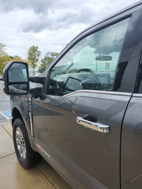 2027 Ford F-250 Lariat