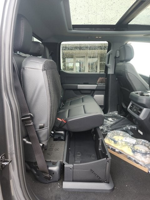 2027 Ford F-250 Lariat