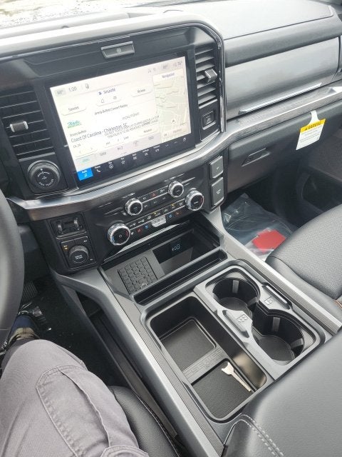 2027 Ford F-250 Lariat
