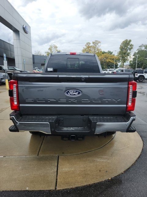 2027 Ford F-250 Lariat