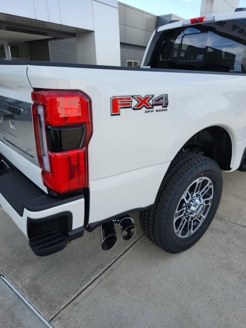 2027 Ford F-250 F-250® Platinum®