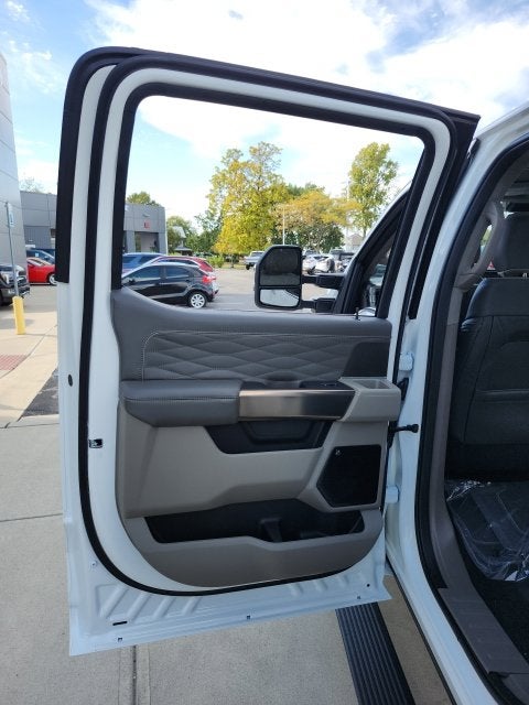 2027 Ford F-250 F-250® Platinum®