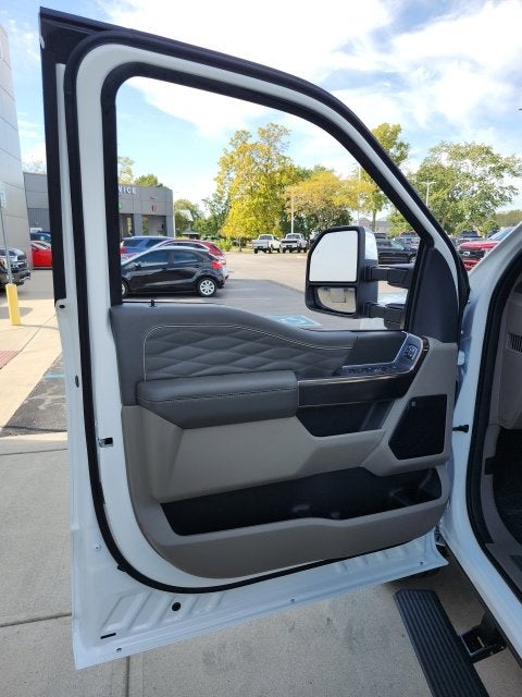 2027 Ford F-250 F-250® Platinum®