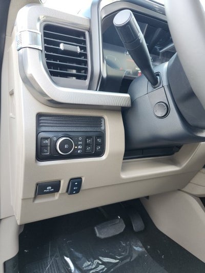 2027 Ford F-250 F-250® Platinum®