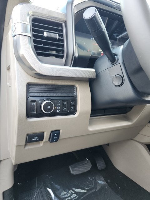 2027 Ford F-250 F-250® Platinum®