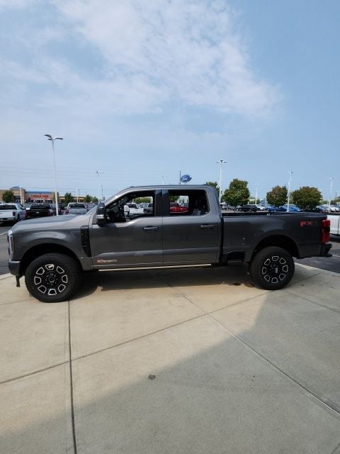 2026 Ford F-250 Platinum