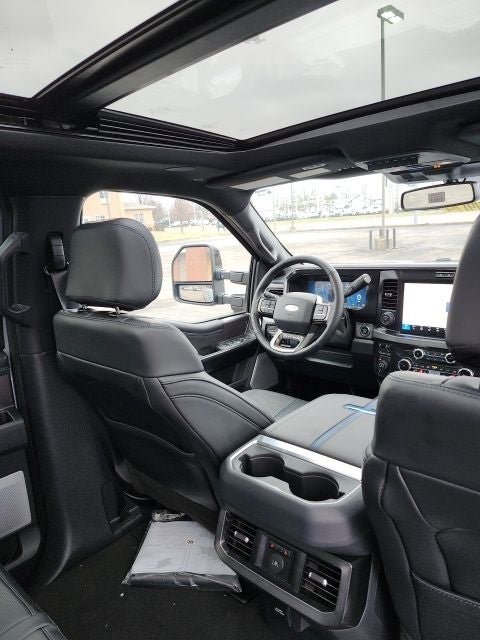 2026 Ford F-250 Platinum