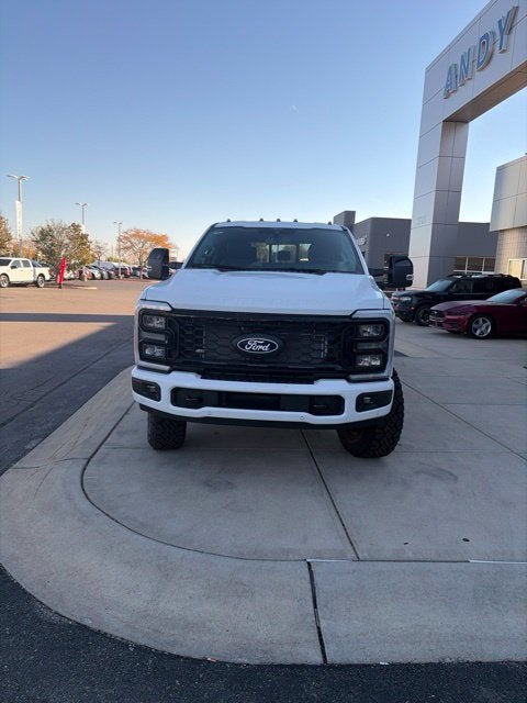 2027 Ford F-250 Lariat