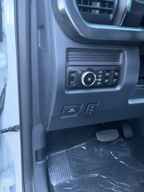 2027 Ford F-250 Lariat
