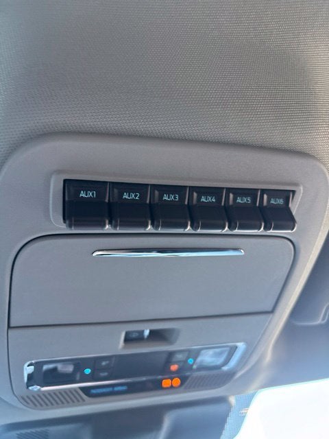 2027 Ford F-250 Lariat