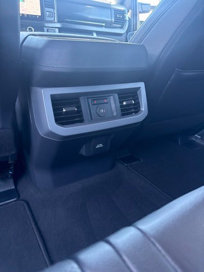 2027 Ford F-250 Lariat