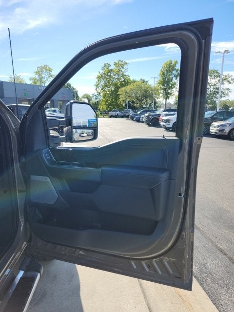 2027 Ford F-250 Lariat