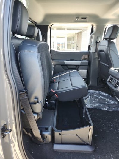 2027 Ford F-250 Lariat