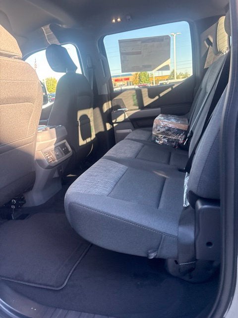 2027 Ford F-250 XLT