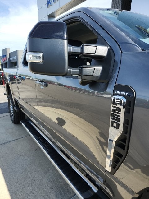 2027 Ford F-250 Lariat