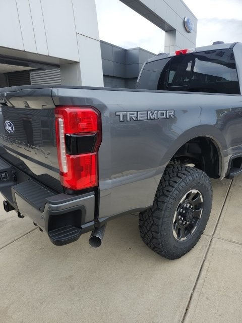 2027 Ford F-250 Lariat