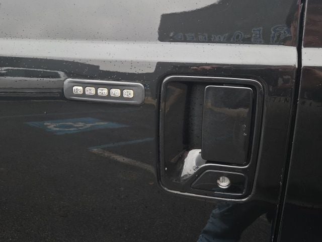 2015 Ford F-350 Lariat