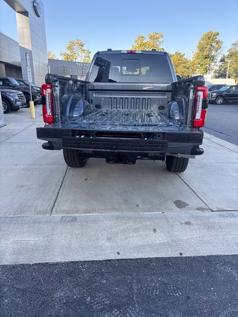 2027 Ford F-350 Platinum