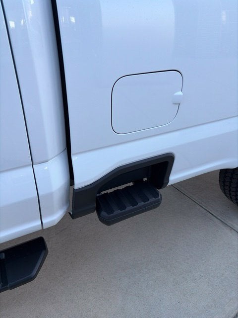2027 Ford F-350 XLT