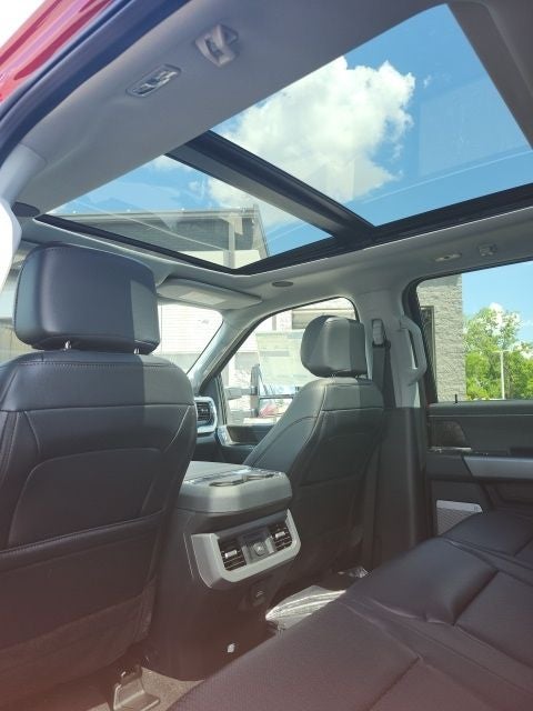 2025 Ford F-350 Lariat