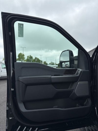 2025 Ford F-350 Lariat