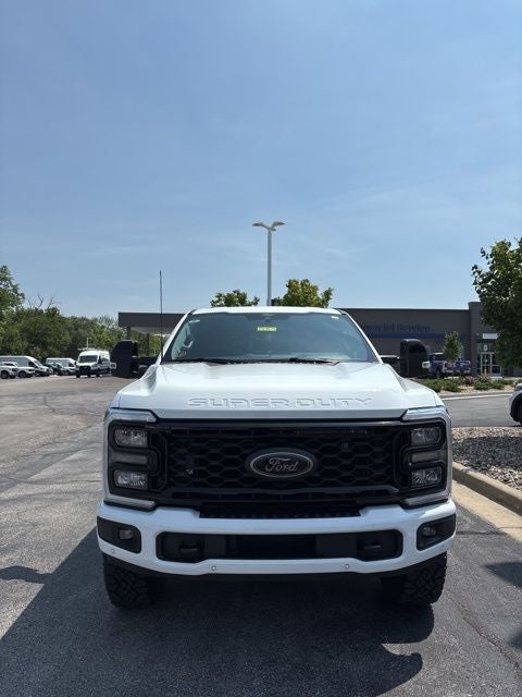 2025 Ford F-350 Lariat