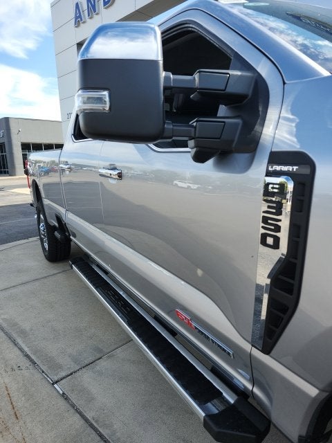 2027 Ford F-350 Lariat