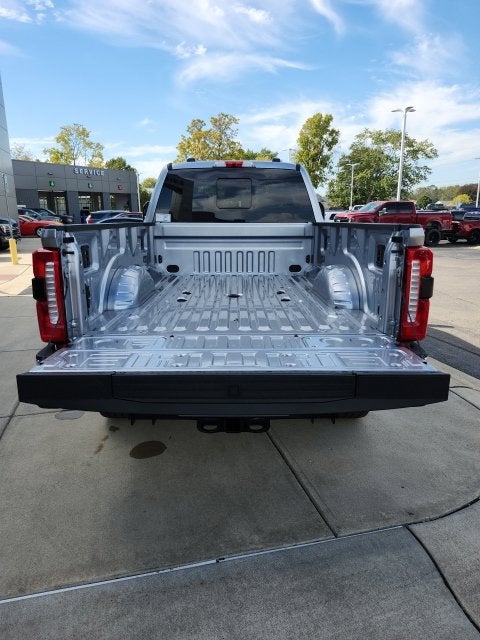 2027 Ford F-350 Lariat