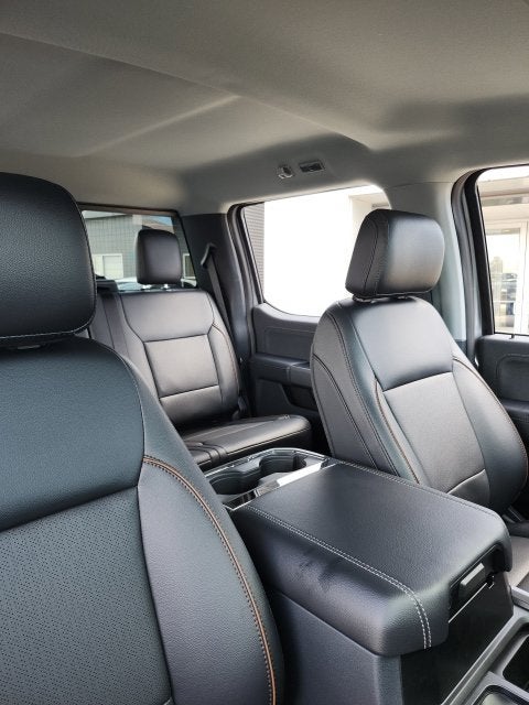 2027 Ford F-350 Lariat