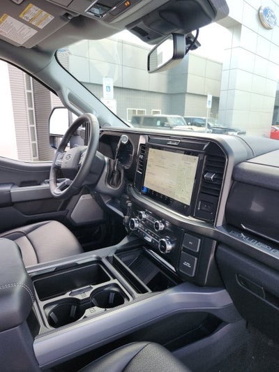 2027 Ford F-350 Lariat