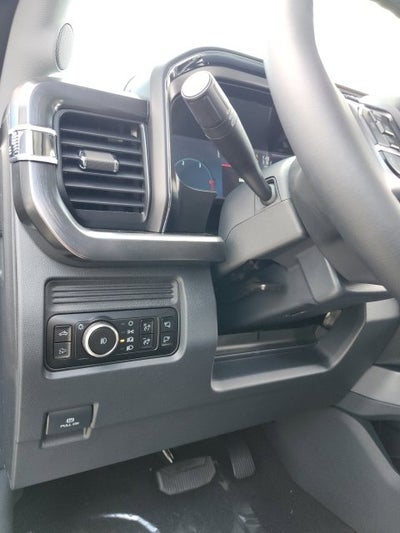 2027 Ford F-350 Lariat