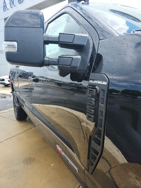 2026 Ford F-350 Platinum