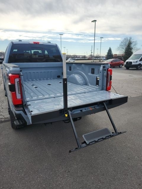 2026 Ford F-350 Platinum