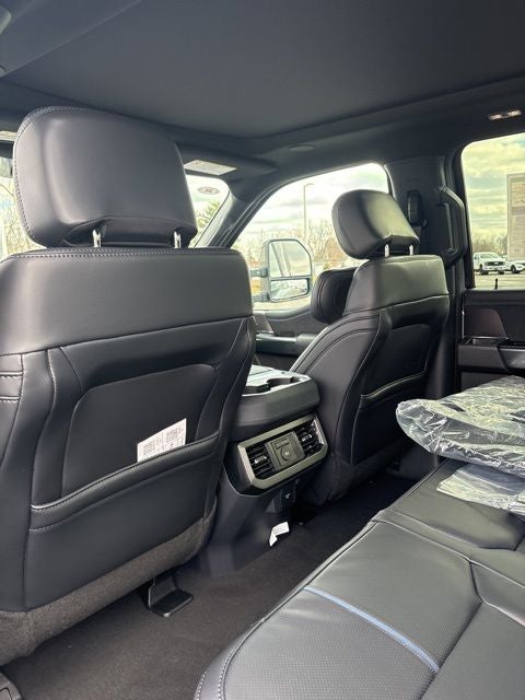 2026 Ford F-350 Platinum