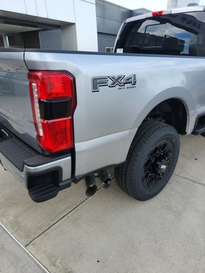 2027 Ford F-350 XLT
